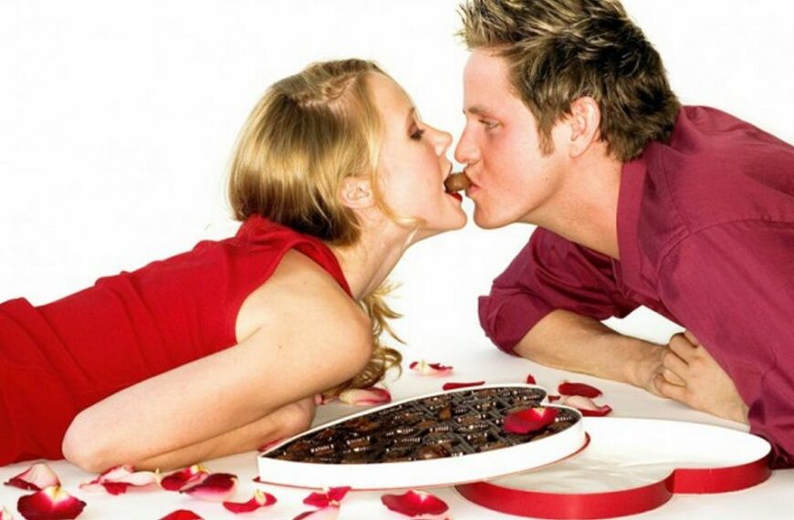 couple kiss with chocolate