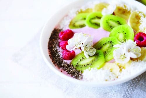 SmoothieBowl Rasp.Kiwi .banana.chia .coconut