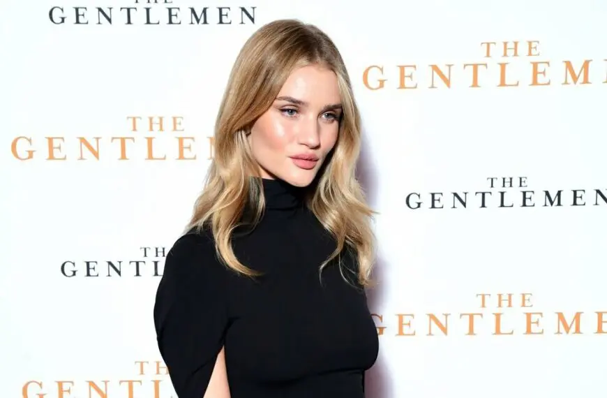 RosieHuntington Whiteley