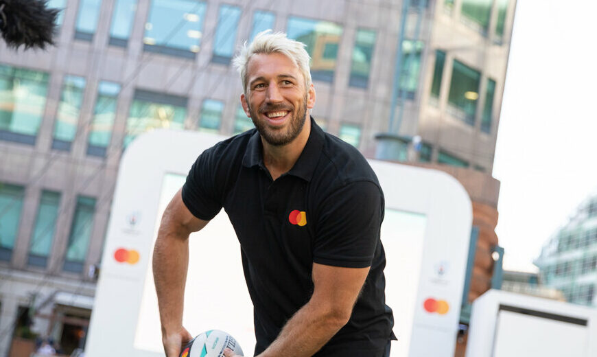 England And Harlequins Rugby Star Chris Robshaw Experienced His Own Tackle Using A First Of Its Kind Haptic Teslasuit