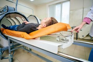 Justin Bieber Reportedly Uses An Oxygen Chamber: But Can It Really Help Relieve Stress? 4 Apatientgoesinforoxygentherapy