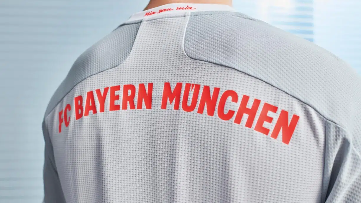 Fc bayern munich 202021 away kit4