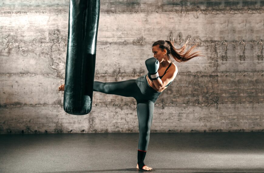 Here’s Why You Should Get Into Kickboxing scaled