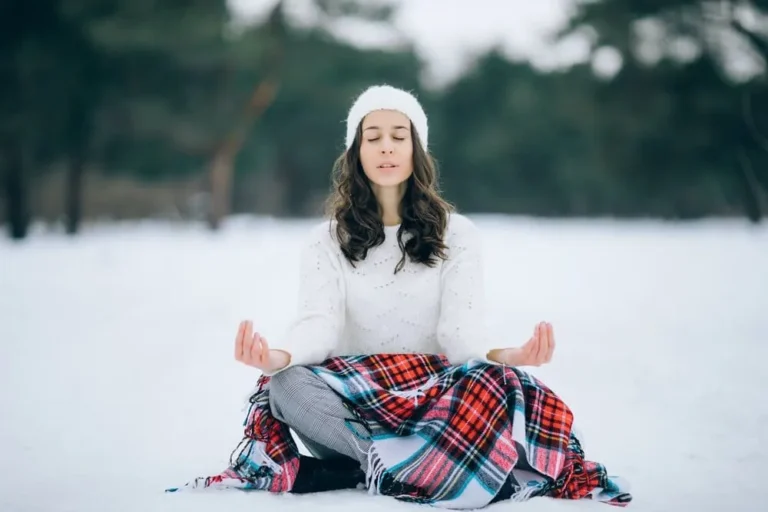 womanmeditatesonsnow
