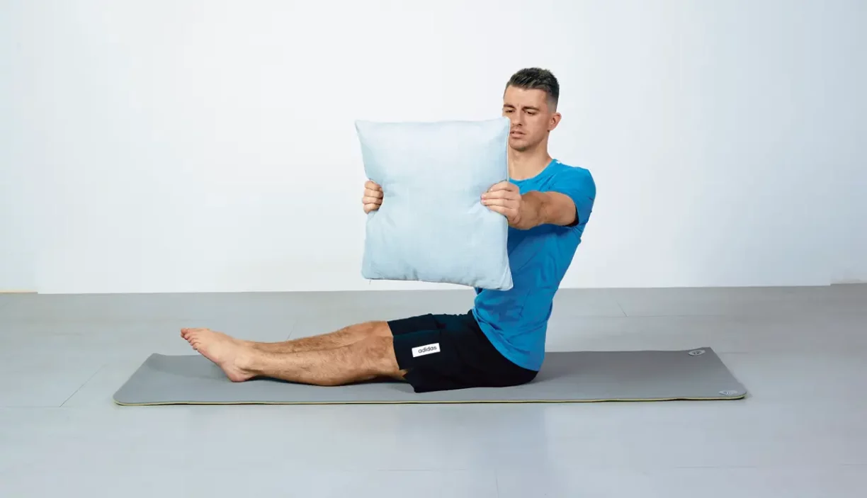 Max whitlock twist with pillow