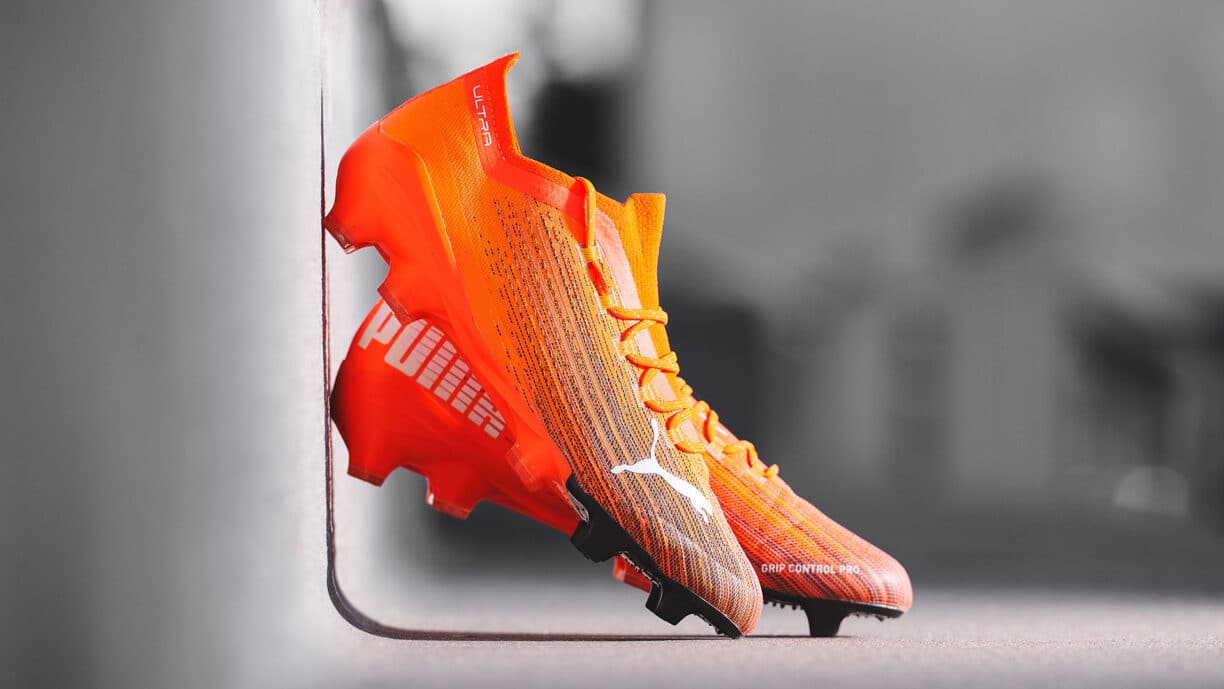 Puma ultra football boot. Jpg2