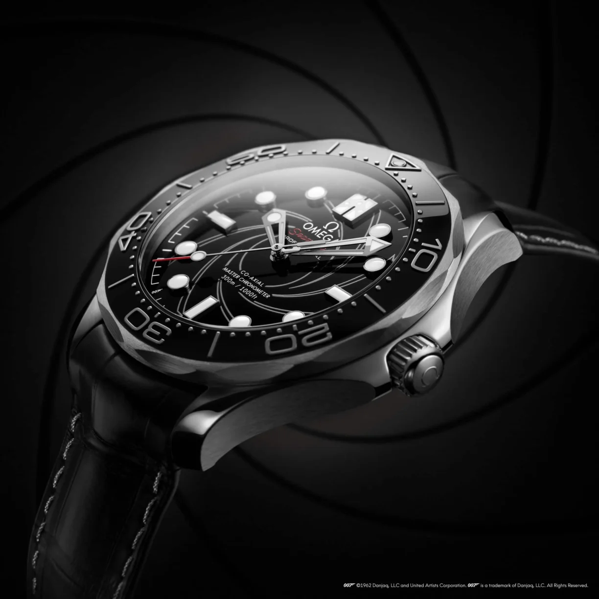 OMEGA Goes Platinum-Gold For New James Bond Watch