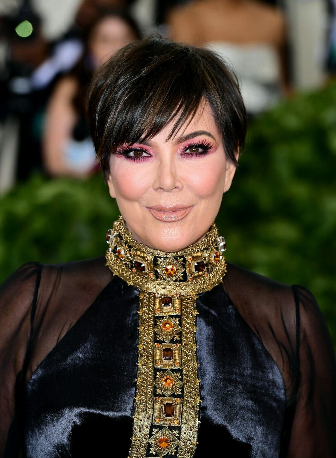 kris-jenner-says-she-wakes-up-at-4-30am-every-day-4-other-celebrities