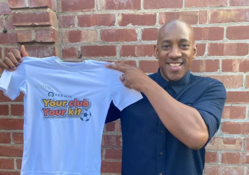 Dion Dublin t shirt photo 1