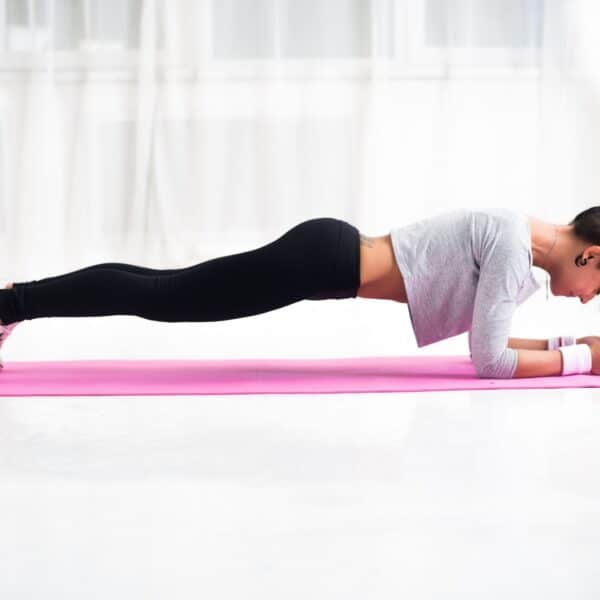 This 5-Minute AB Attack Workout Is Everything Your…