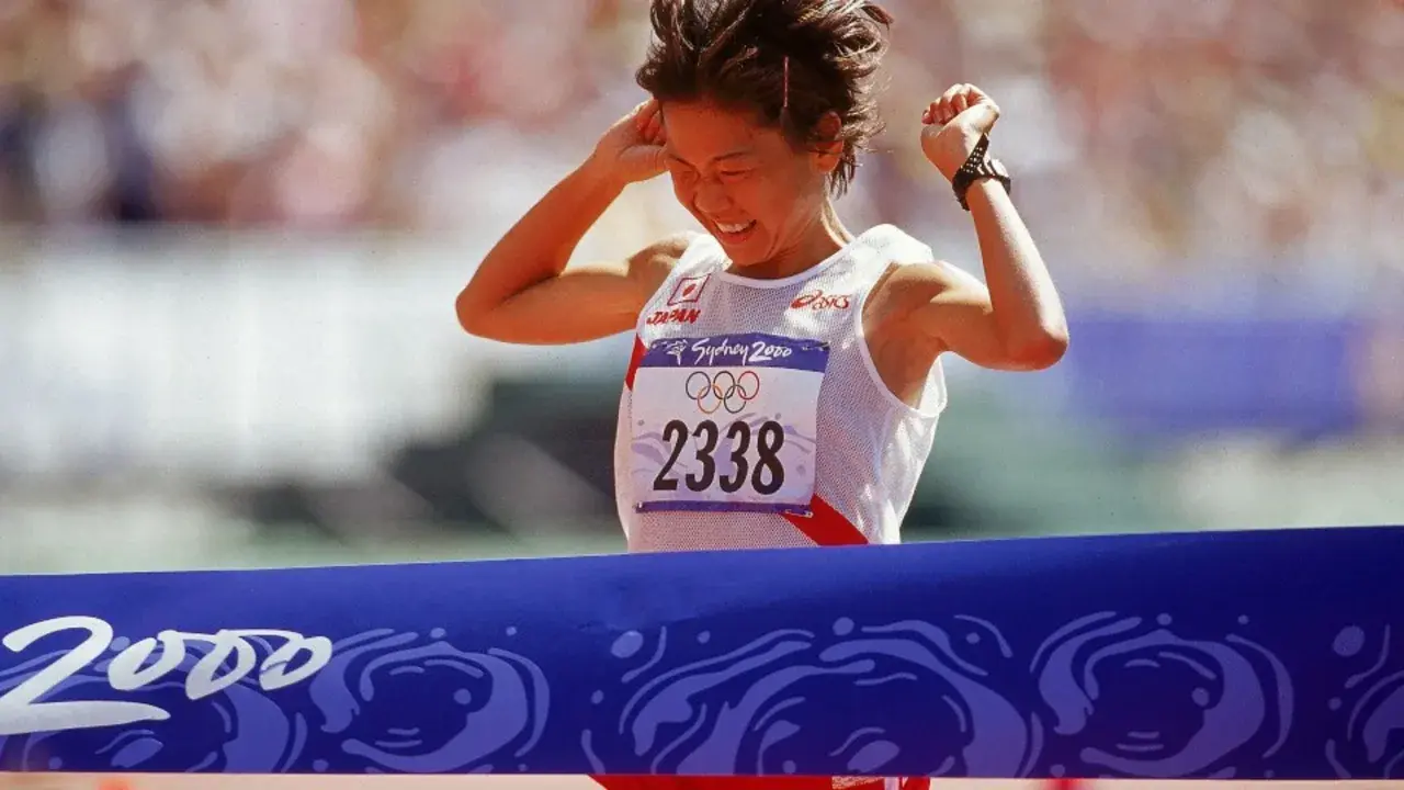 Naoko takahashi 2000 olympic marathon champion