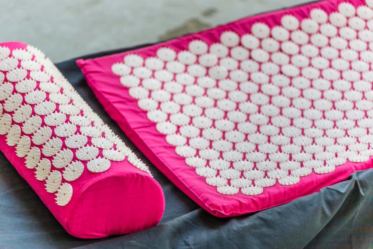 What Is An Acupressure Mat And Can It Help With Back Pain Sustain Health Magazine