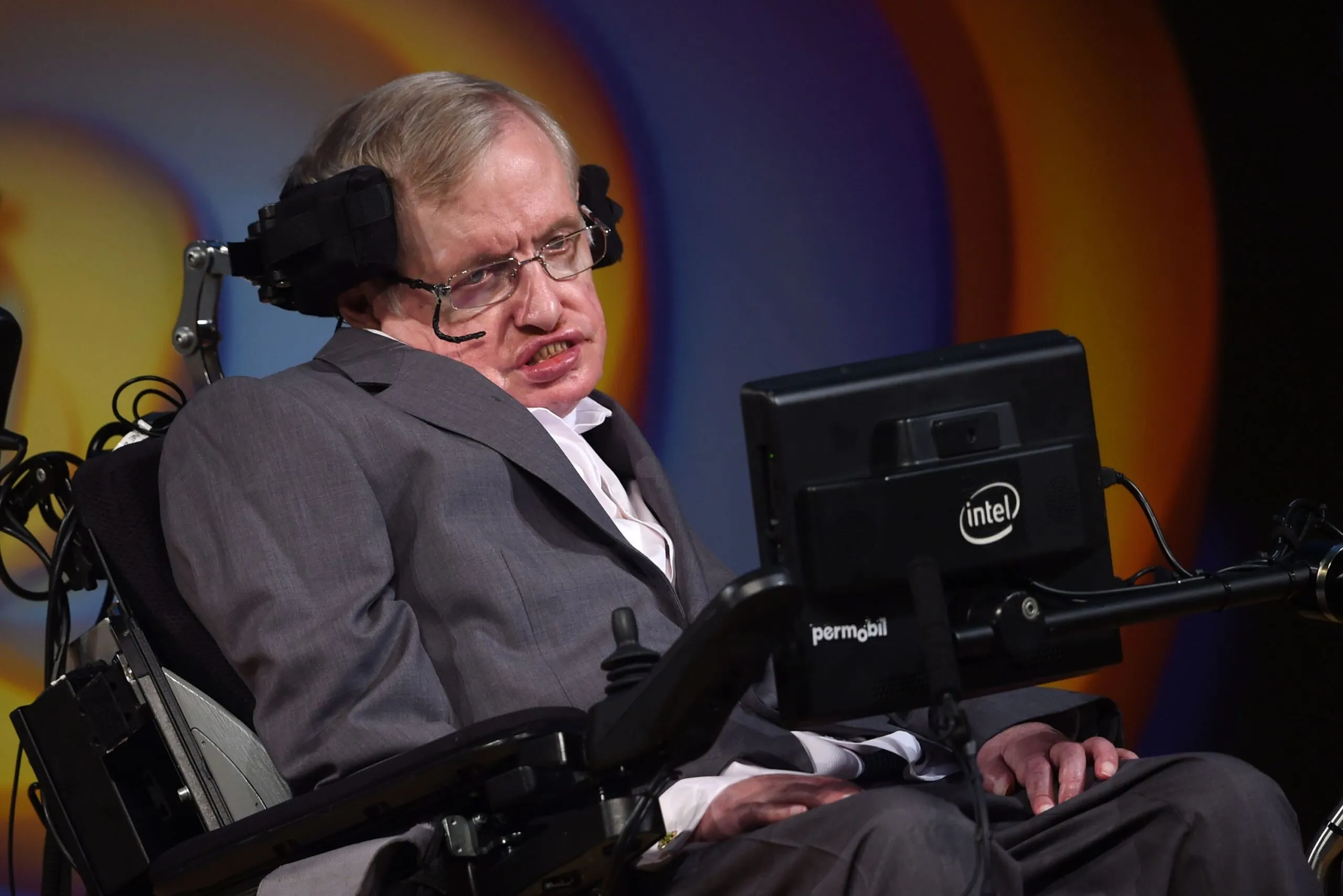 stephen hawking scaled