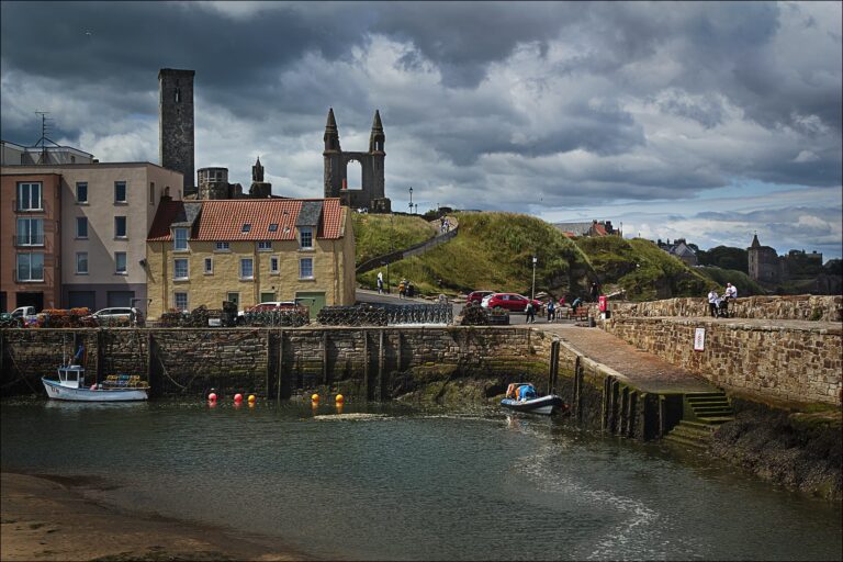 St Andrews credit dun deagh via Flickr