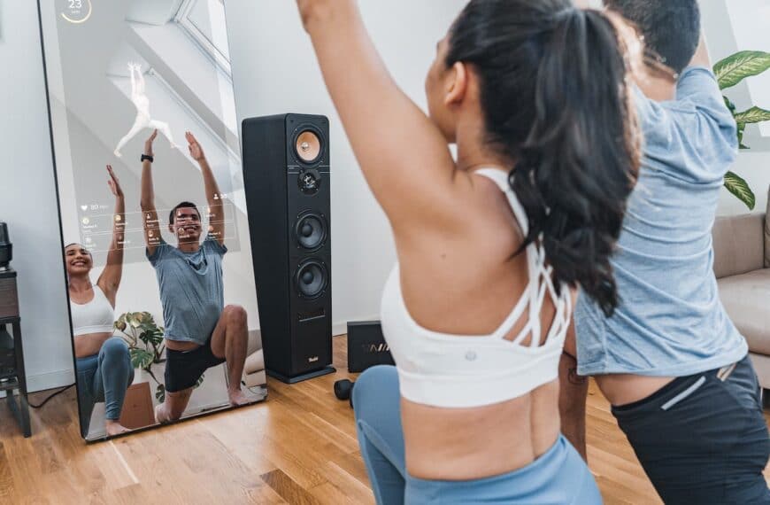 VAHA interactive fitness mirror 00015