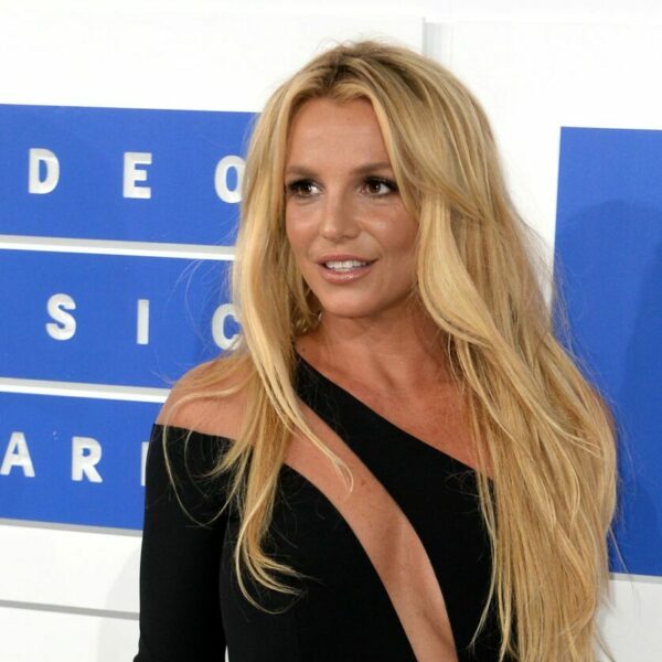 britney spears at the mtv awards scaled e1649791290579