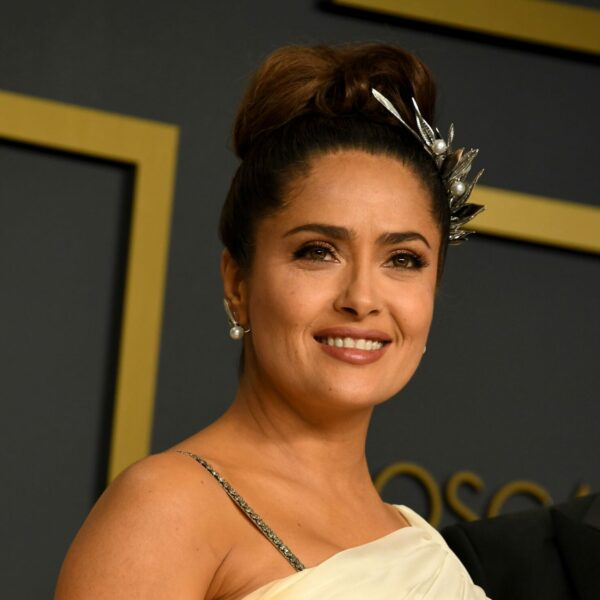 salma hayek scaled e1623824372884