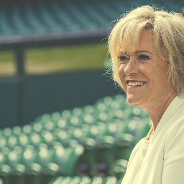 sue barker e1654792197147