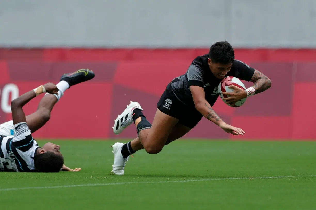 New zealands gayle broughton dives in for the match winning extra time try against fiji in the medal semi final on day three of the tokyo 2020 olympic games