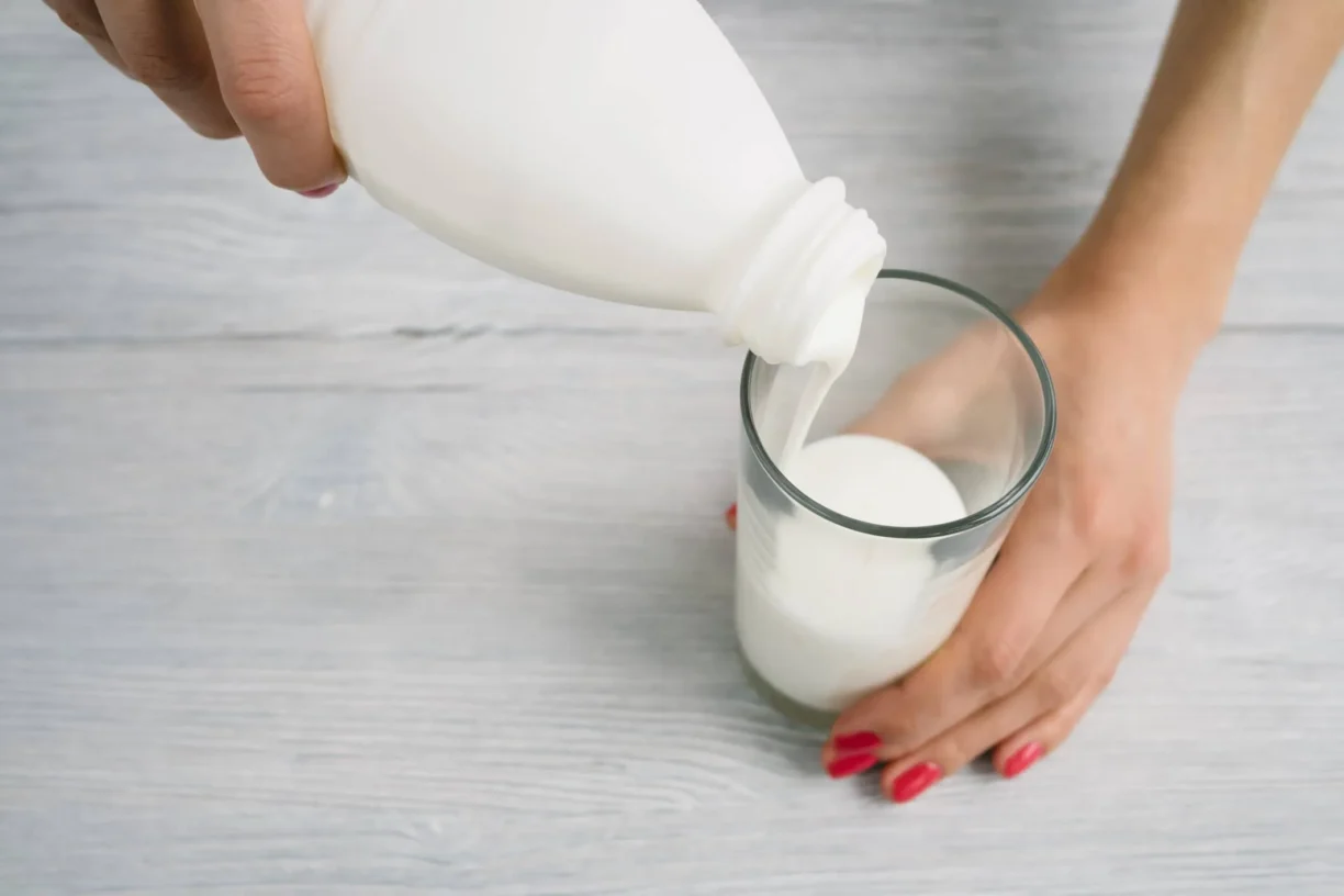 milk poured into glass