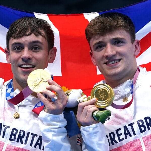 tom daley and matty lee with gold medals scaled