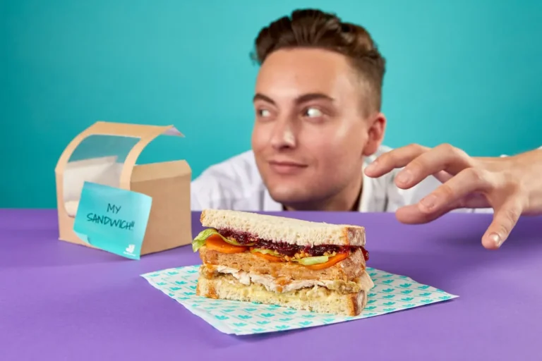 DELIVEROO ROSS SANDWICH 05