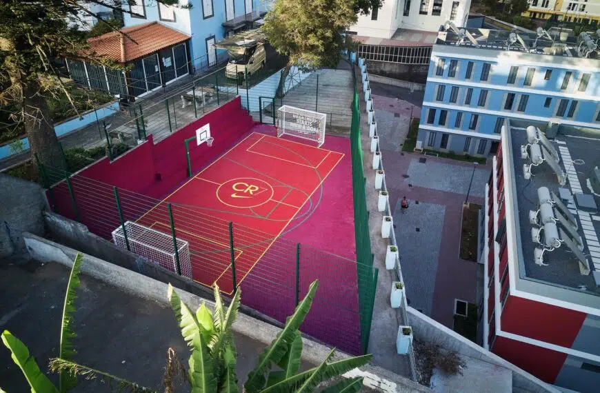 New Pitch for Ronaldo