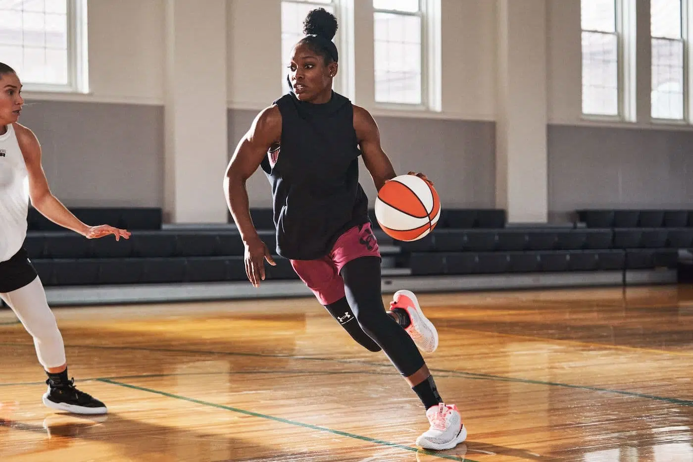 lezing Vochtigheid cliënt As Female Athletes Speak Their Truth, Under Armour Offers A New Step  Forward | Sustain Health Magazine