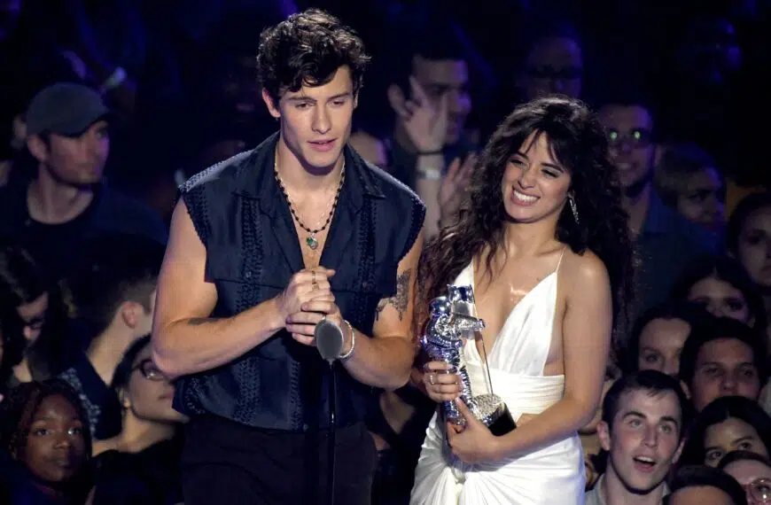 Camila Cabillo and Shawn Mendes scaled