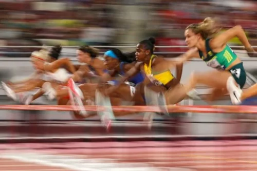 athletes hurdle