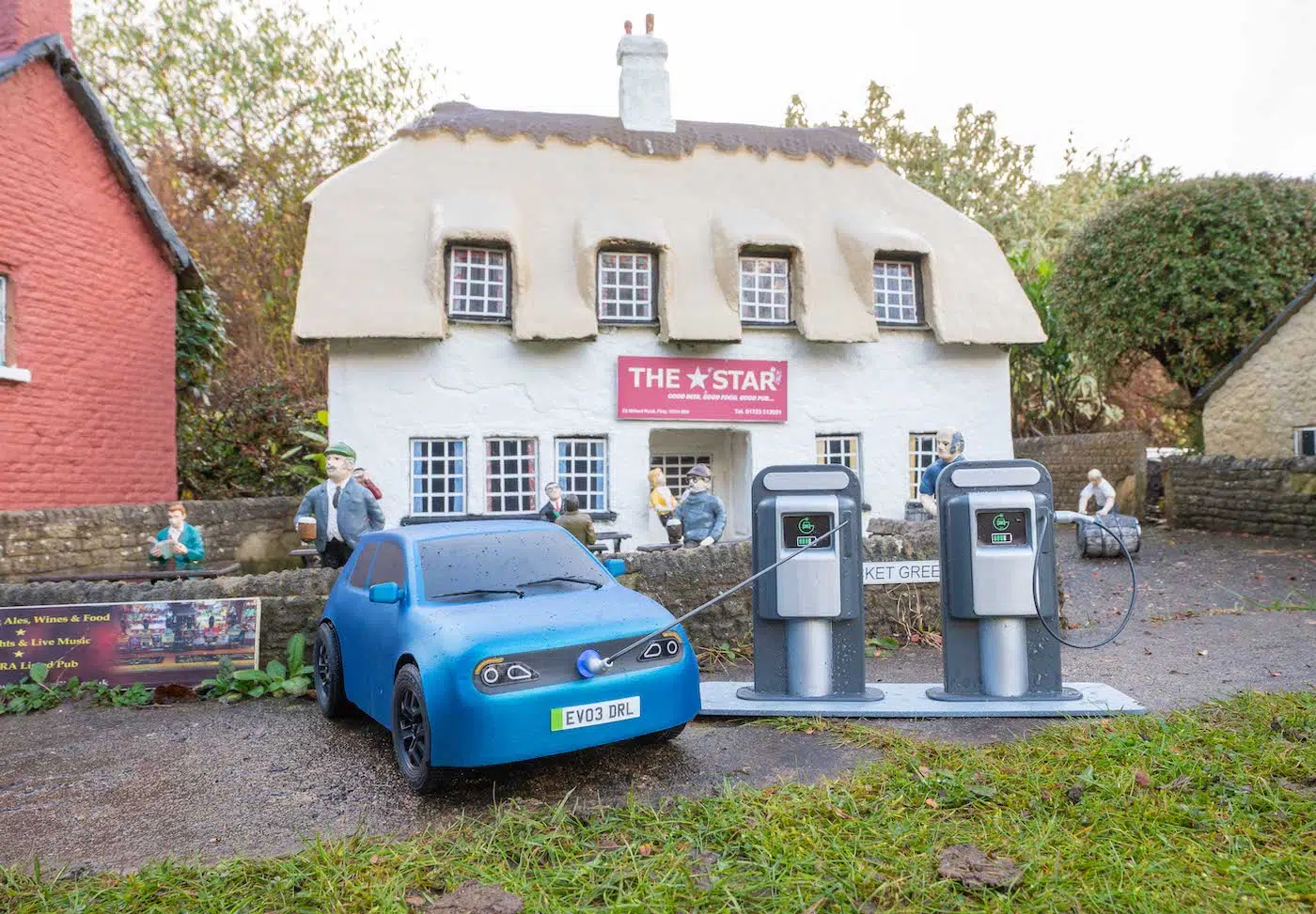 Electric powered cars model village 4
