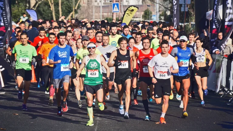 runners at the start of race