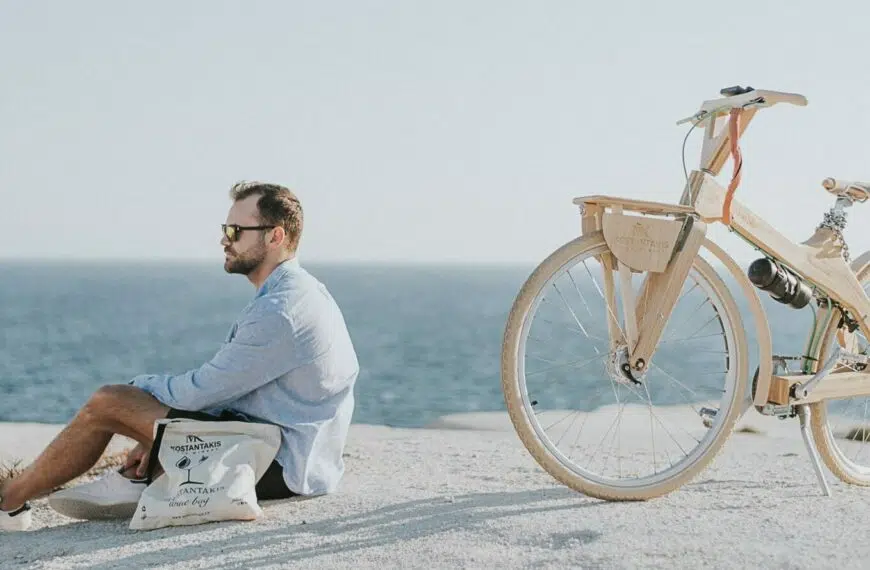 COCO MATBIKE E bike with rider e1646144104120