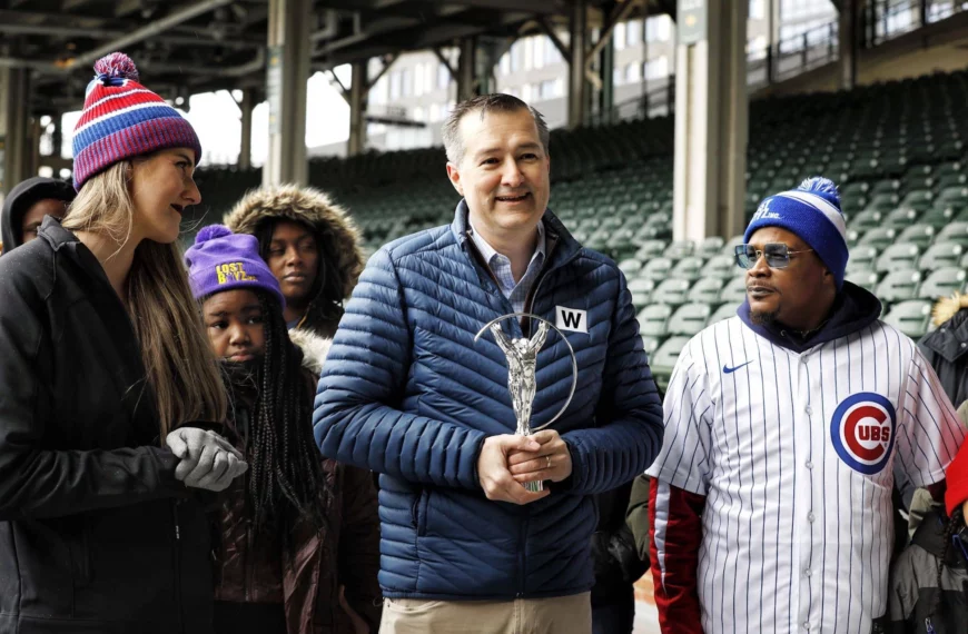 Laureus Academy Member Missy Franklin Tom Ricketts and LaVonte at Lost Boyz Inc. Sport for Good Award Presentation.