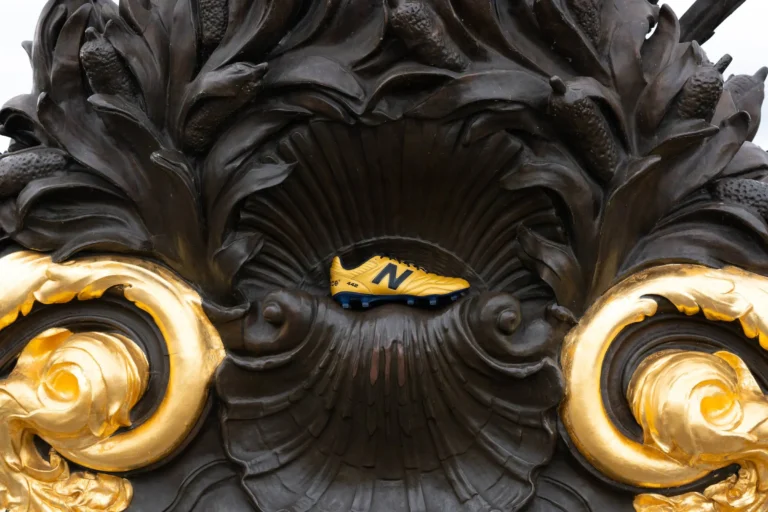 New Balance 442v2 Gold 7