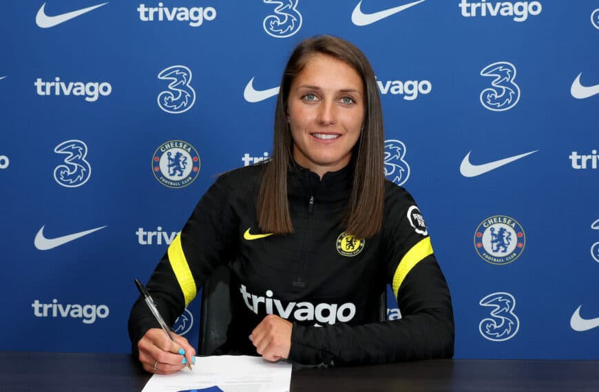 French Defender Ève Perisset Signs For Chelsea Women