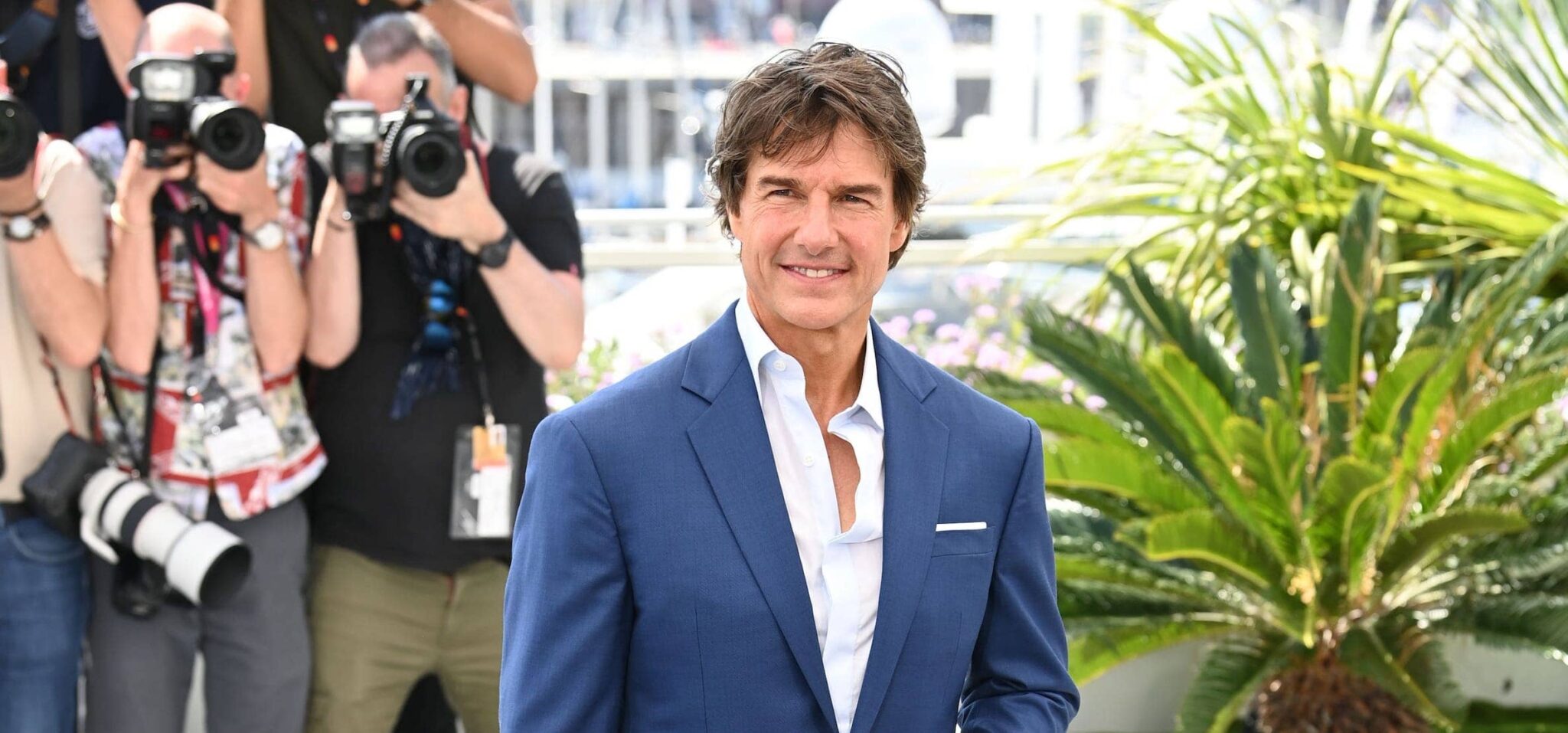 Tom cruise at premiere