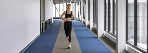 garmin athlete wearing heart monitor