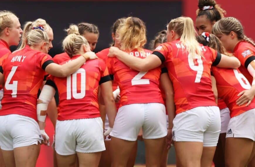 women rugby players
