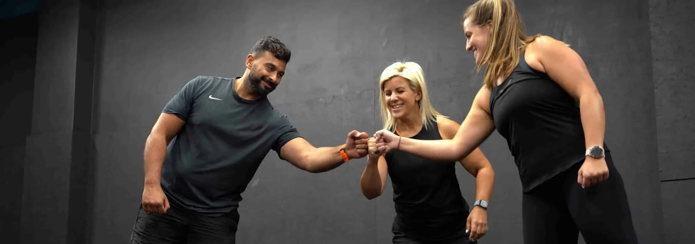 Pictured from left to right: Ben Gotting (Foundry), Laura Hoggins (Foundry), Sarah Burgess (Eleiko). © Eleiko UK X JST Compete