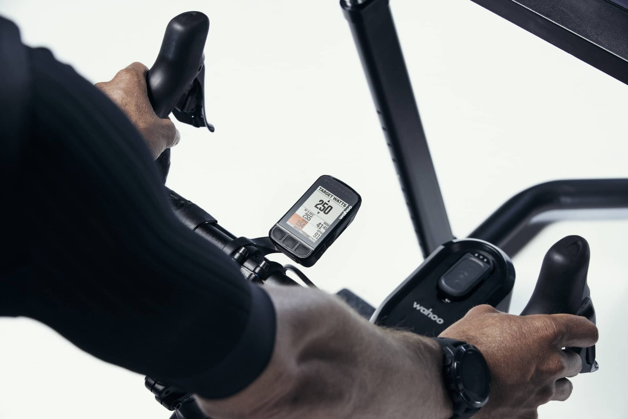 tacx smart trainer vs wahoo kickr