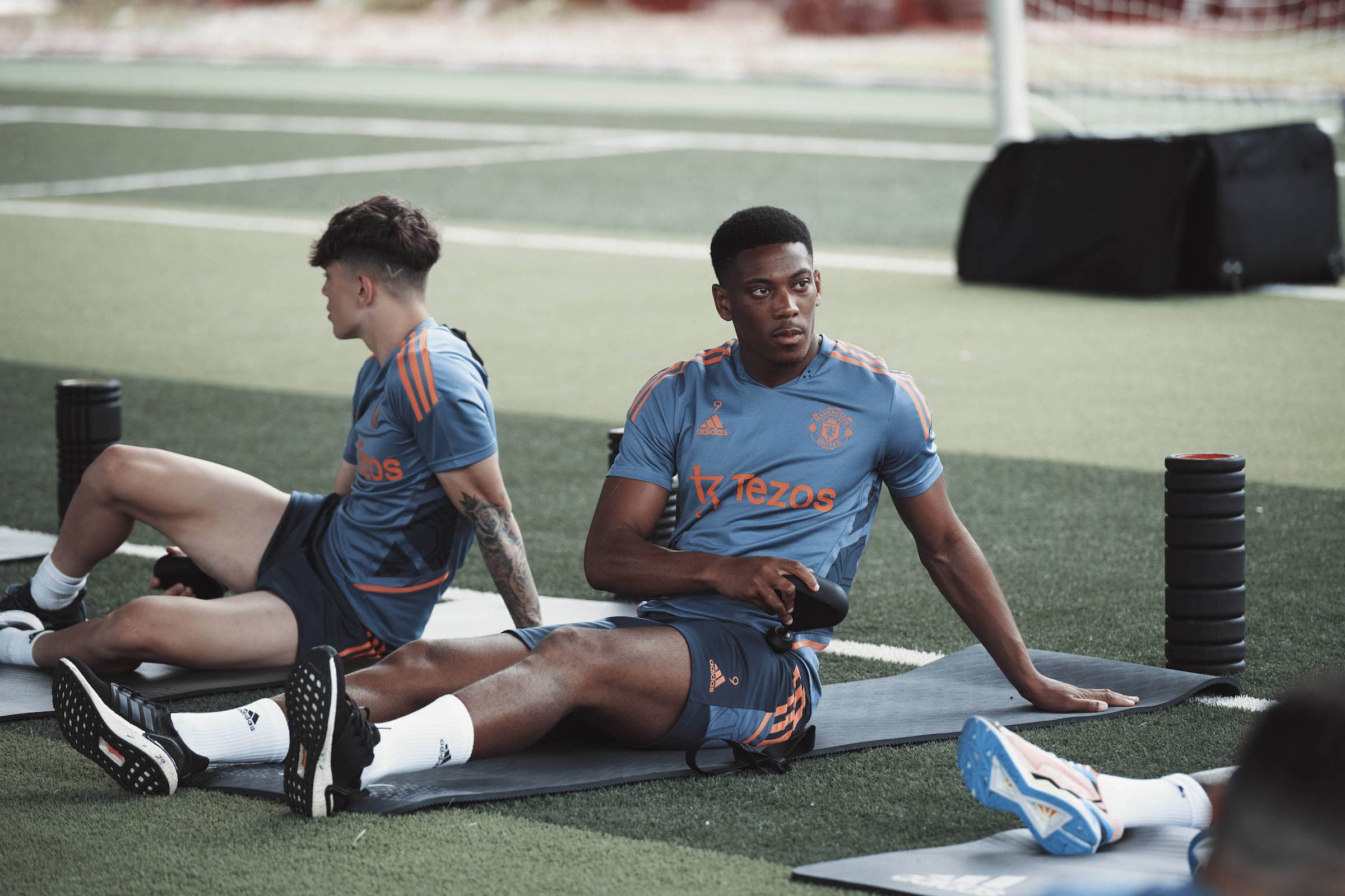 Manchester united announce partnership with tech-wellness giants therabody