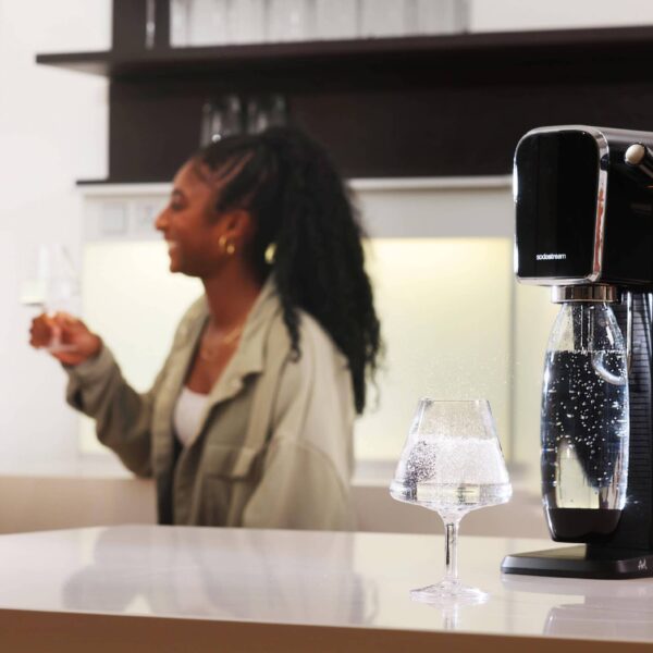 Sodastream creates the world’s ultimate sparkling water glass