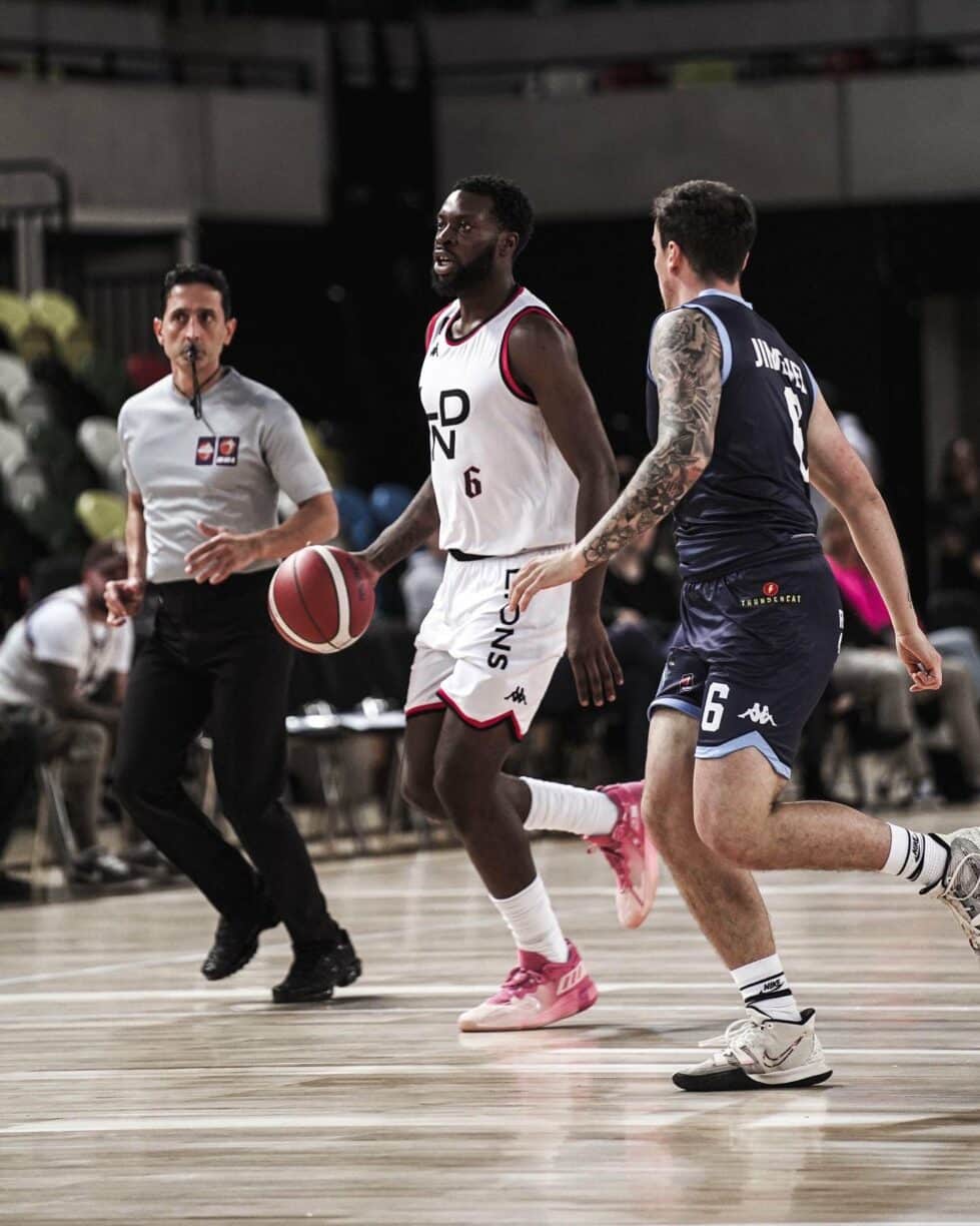 Mo soluade in action for the london lions