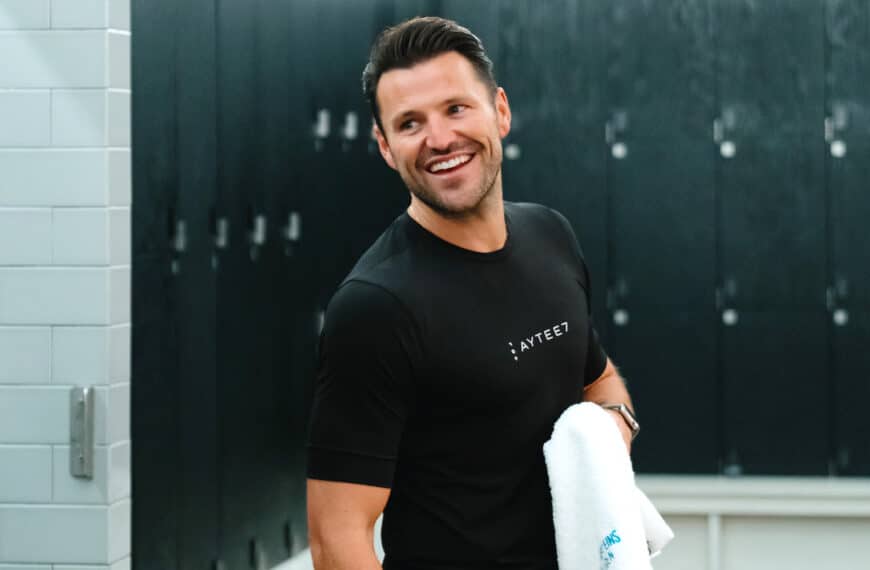 Mark wright designs a cool-down for the shower for time-poor brits