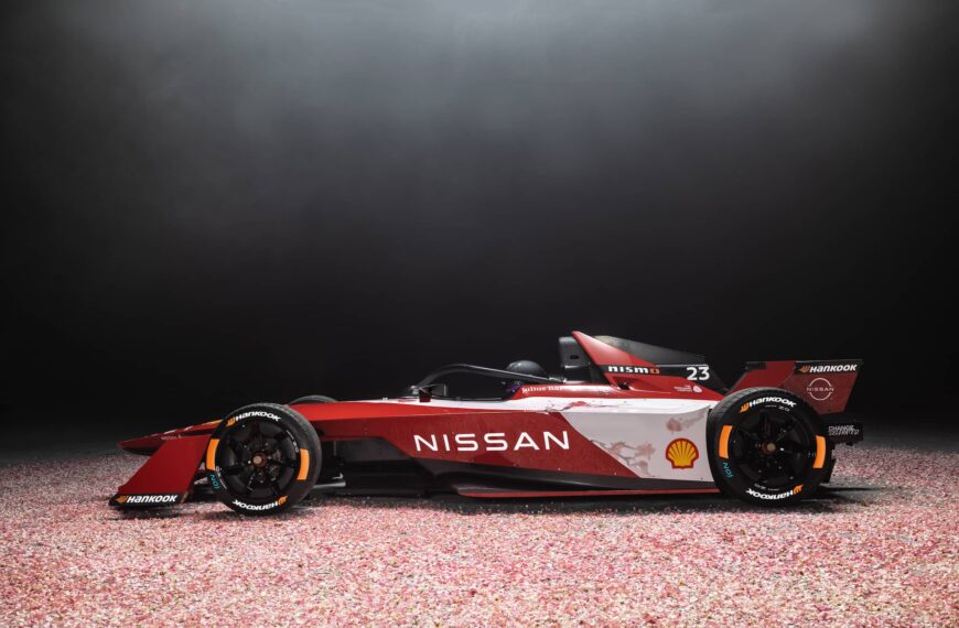 The Nissan Formula E Team Races Into A New Electrification Era