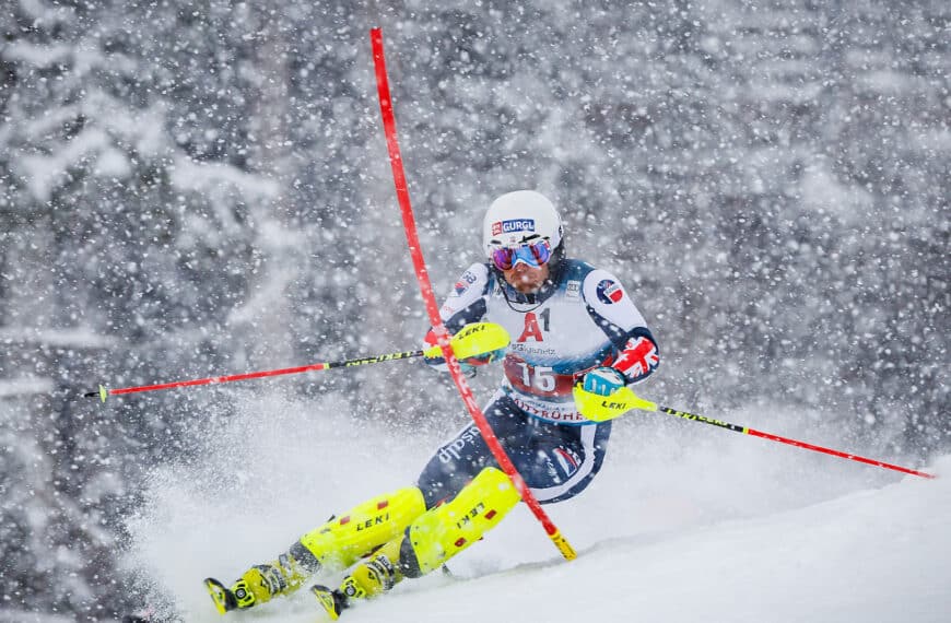 Dave Ryding of Great Britain competes during FIS World Cup slalom in Kitzbuhel, Austria on January 22, 2022