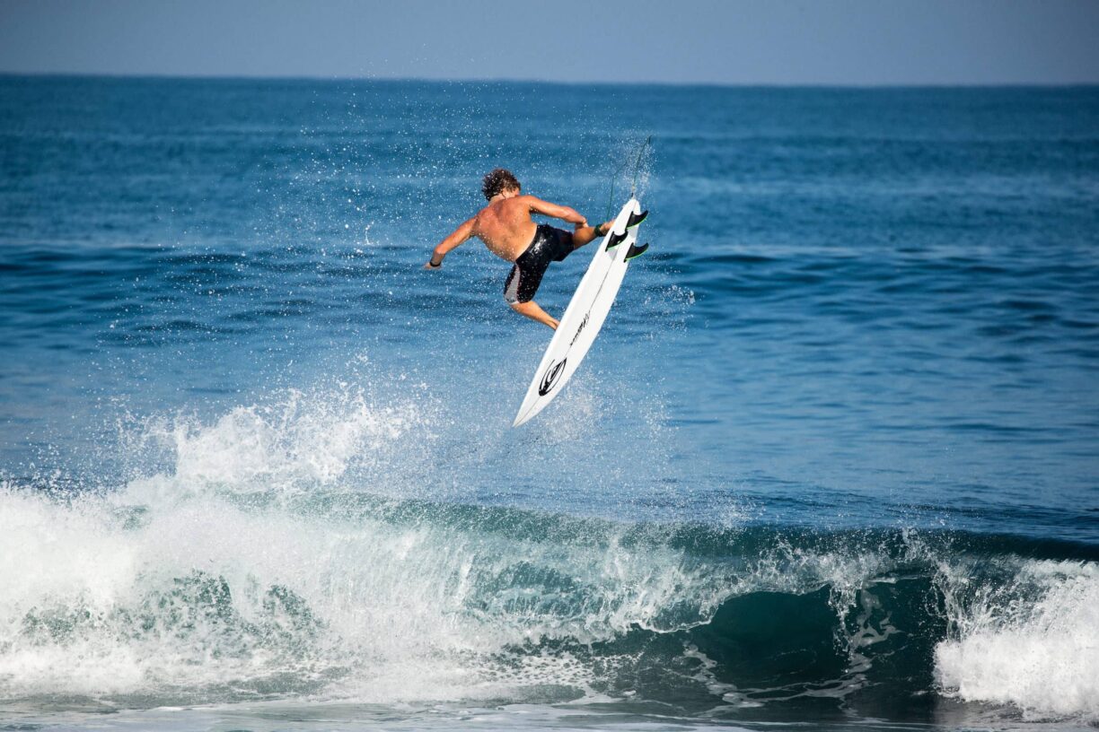 Surfer wearing QuikSilver Saturn