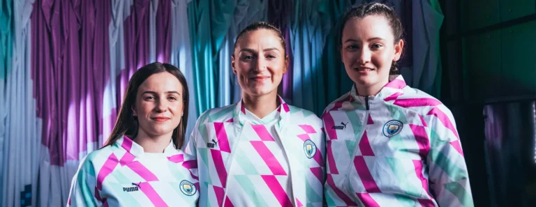 Manchester-City Emmeline Pankhurst Pre_Match Kit
