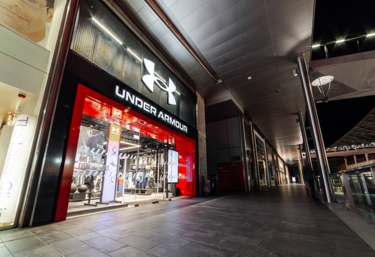 Under armour liverpool store exteriors